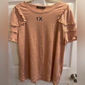 Boutique Top… size 1X… never worn.